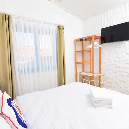 Sulty's Hotel